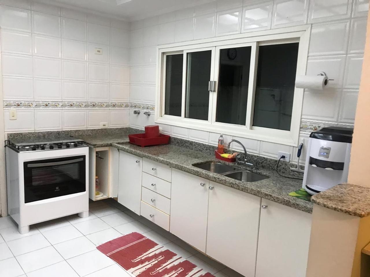 Vila Guaruja/Acapulco Cond Alto Padrao Exteriér fotografie